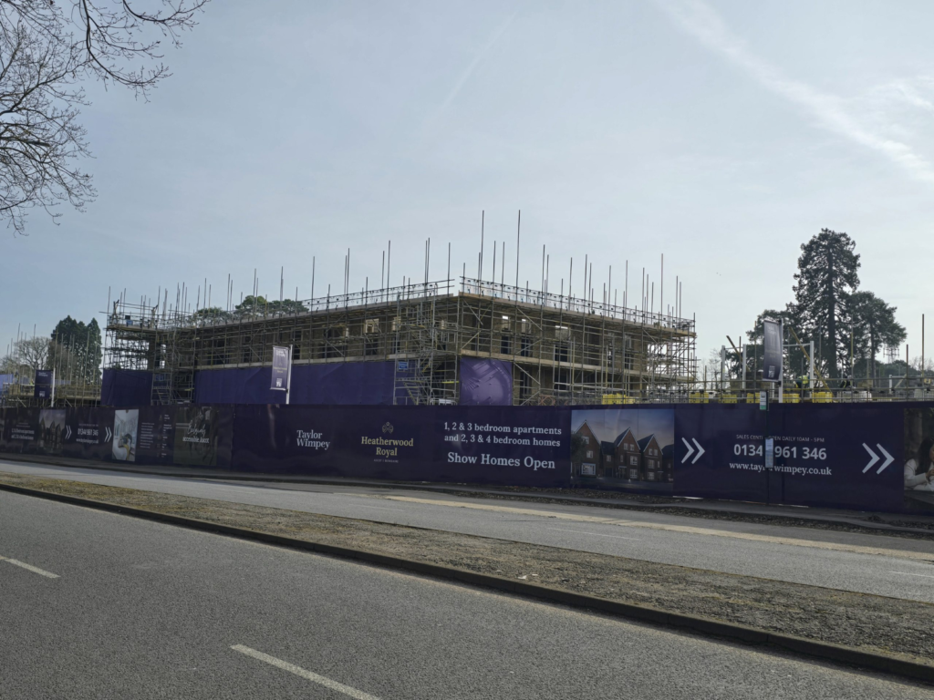 Scaffolding for Taylor Wimpey